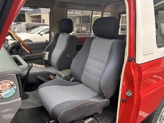 1992 Toyota Land Cruiser JDM car for sale — photo 11 of 21