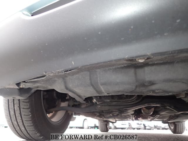 2003 Toyota Ist JDM car for sale — photo 13 of 25