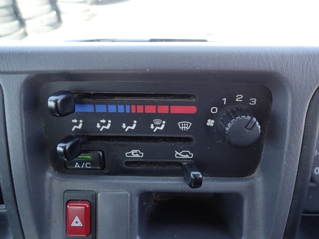 2007 Subaru Sambar JDM car for sale — photo 20 of 25