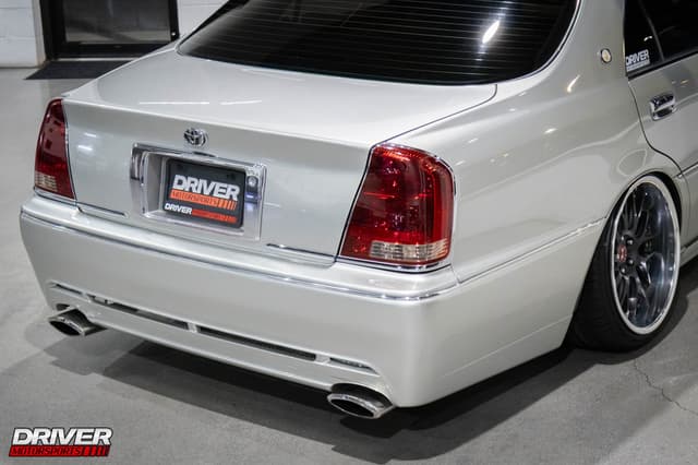 1999 Toyota Majesta JDM car for sale — photo 22 of 25