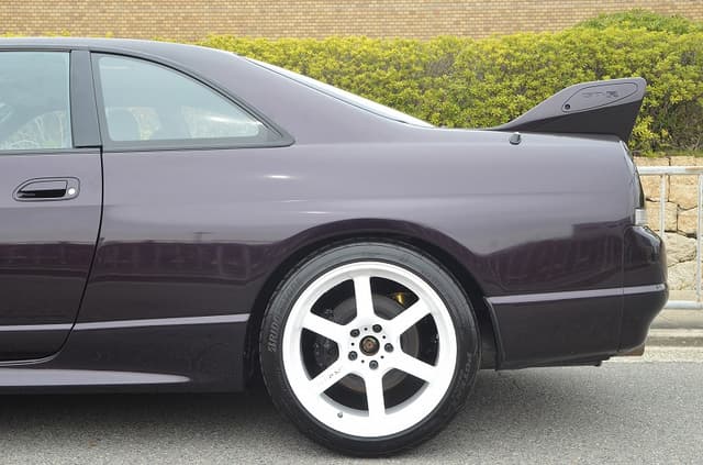 1996 Nissan Skyline JDM car for sale — photo 8 of 11