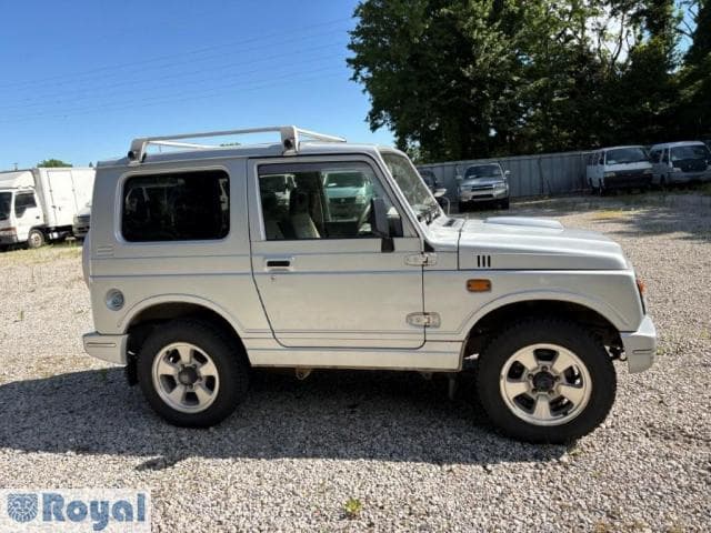 1997 Suzuki Jimny JDM car for sale — photo 5 of 25