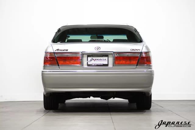 1999 Toyota Crown JDM car for sale — photo 7 of 25