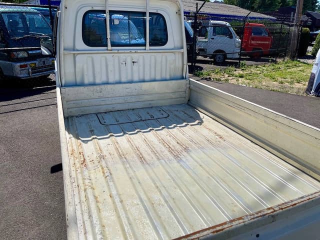 1994 Daihatsu Hijet JDM car for sale — photo 21 of 25