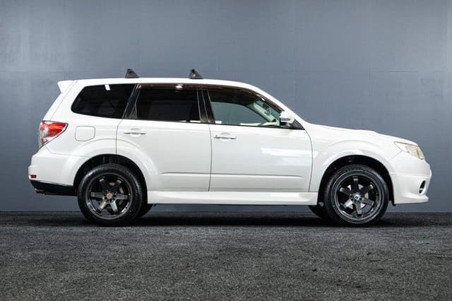 2011 Subaru Forester JDM car for sale — photo 14 of 20
