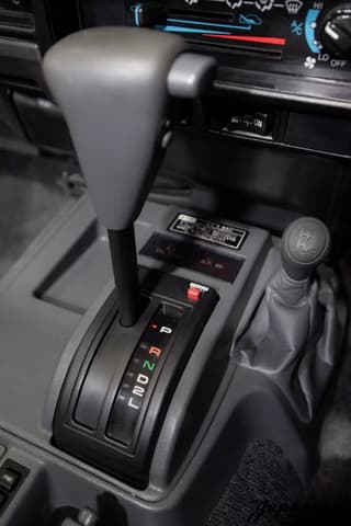 1998 Toyota Land Cruiser JDM car for sale — photo 10 of 25