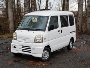 2000 Mitsubishi Minicab JDM car for sale