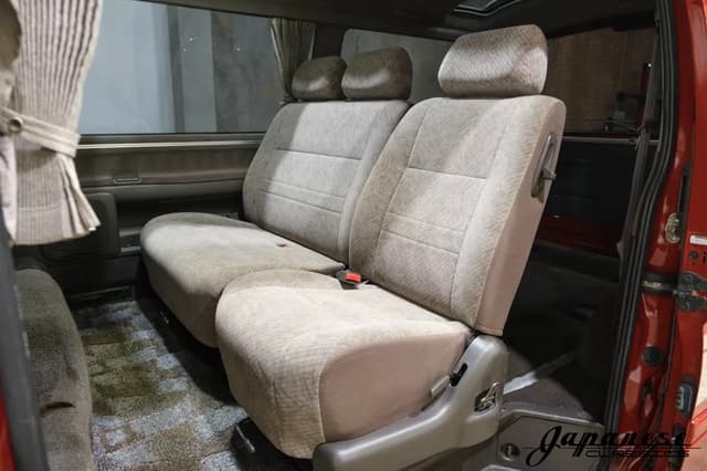 1998 Toyota HiAce JDM car for sale — photo 17 of 25