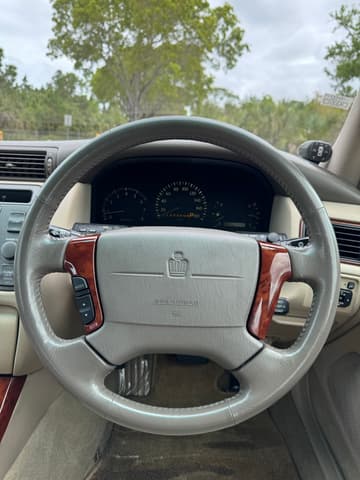 2000 Toyota Crown JDM car for sale — photo 19 of 25