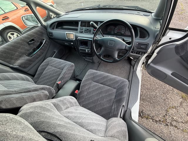1998 Honda Odyssey JDM car for sale — photo 17 of 25