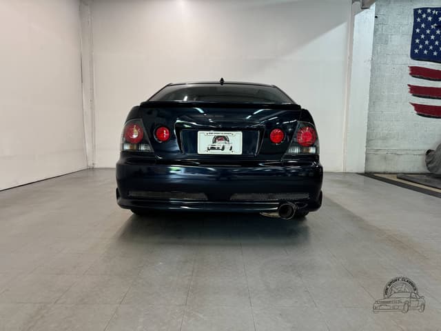 2000 Toyota Altezza JDM car for sale — photo 16 of 25