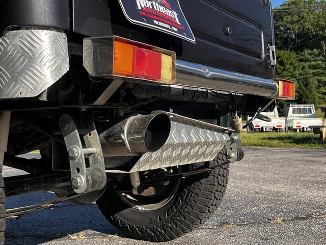 1992 Suzuki Jimny JDM car for sale — photo 21 of 25