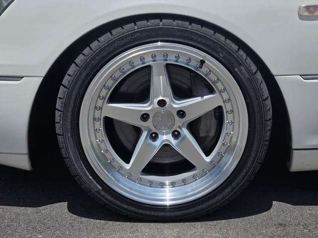 2000 Toyota Celsior JDM car for sale — photo 17 of 25