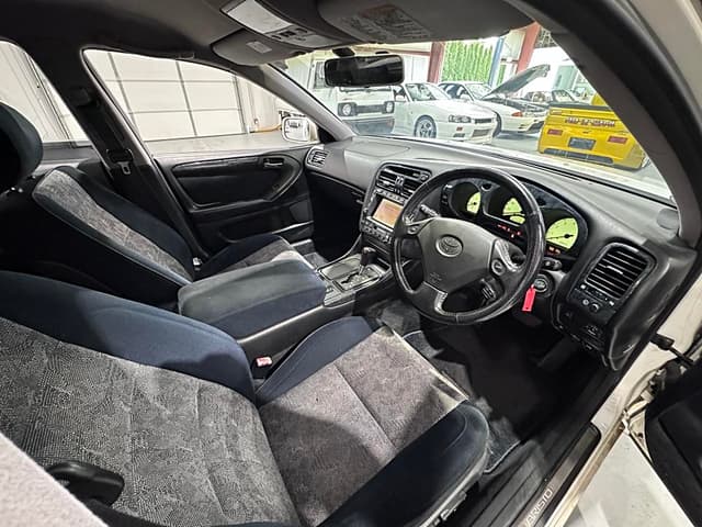 1997 Toyota Aristo JDM car for sale — photo 14 of 25