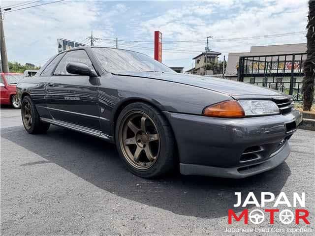 1991 Nissan Skyline JDM car for sale — photo 7 of 17