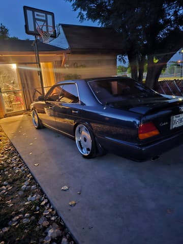 1991 Nissan Cedric JDM car for sale — photo 5 of 11