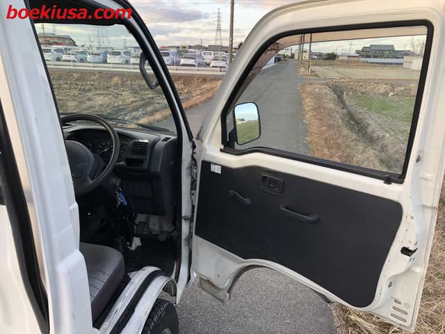 1999 Daihatsu Hijet JDM car for sale — photo 12 of 22