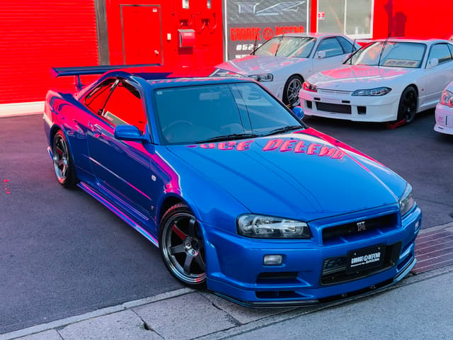 Nissan Skyline JDM car for sale — photo 5 of 25