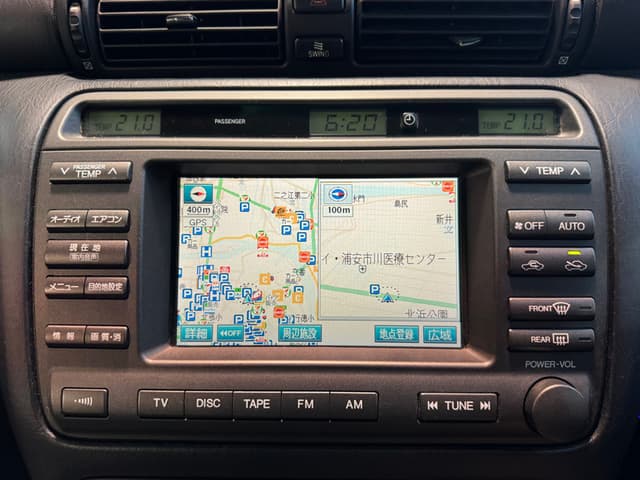 2002 Toyota Crown JDM car for sale — photo 13 of 25