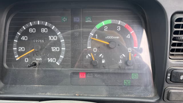 1995 Mitsubishi Canter JDM car for sale — photo 20 of 26