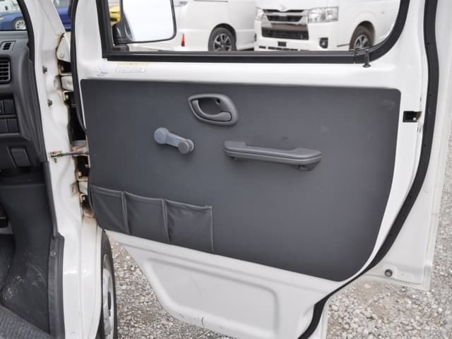 2001 Suzuki Every JDM car for sale — photo 24 of 25