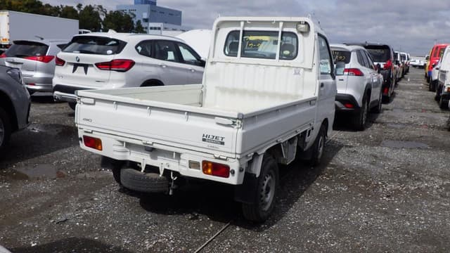 2008 Daihatsu Hijet JDM car for sale — photo 4 of 16
