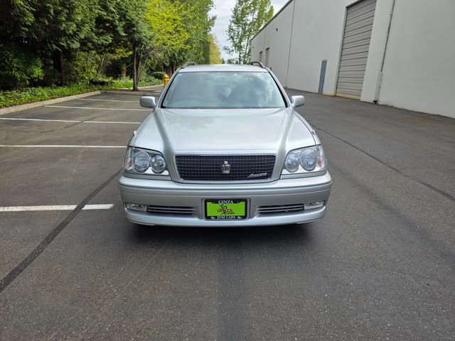 2000 Toyota Crown JDM car for sale — photo 2 of 14