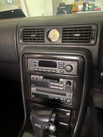 1991 Nissan Cedric JDM car for sale — photo 6 of 11