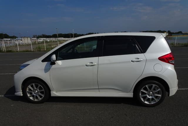 2011 Subaru JDM car for sale — photo 2 of 25