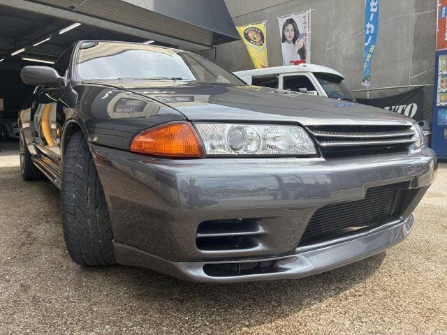 1992 Nissan Skyline JDM car for sale — photo 3 of 20