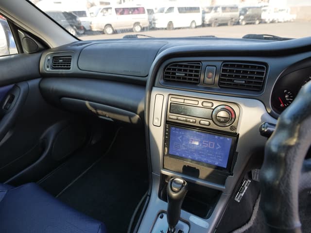 2001 Subaru Legacy JDM car for sale — photo 18 of 25