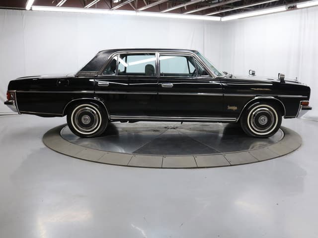 1988 Nissan President JDM car for sale — photo 8 of 25