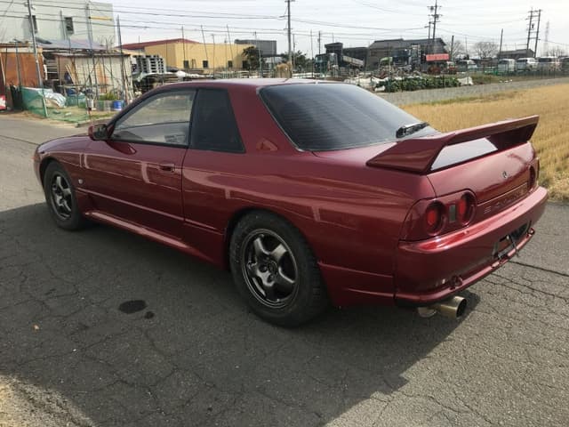 1990 Nissan Skyline JDM car for sale — photo 4 of 5