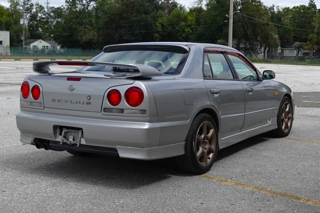 2000 Nissan Skyline JDM car for sale — photo 6 of 18