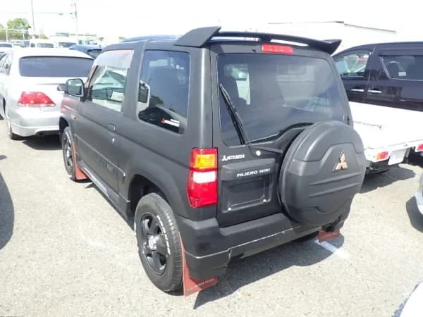1999 Mitsubishi Pajero Mini JDM car for sale — photo 7 of 10
