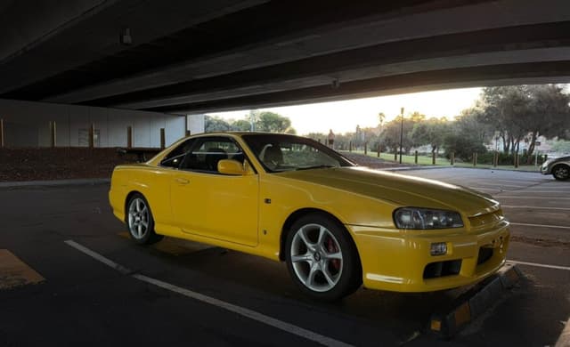 1998 Nissan Skyline JDM car for sale — photo 7 of 22