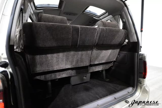 1994 Toyota HiAce JDM car for sale — photo 22 of 25