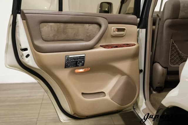 1998 Toyota Land Cruiser JDM car for sale — photo 21 of 25