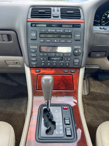 1995 Toyota Celsior JDM car for sale — photo 24 of 25