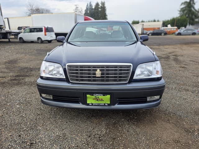 2000 Toyota Crown JDM car for sale — photo 2 of 13