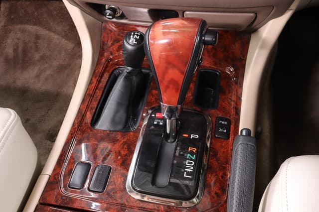 2000 Toyota Land Cruiser JDM car for sale — photo 13 of 25