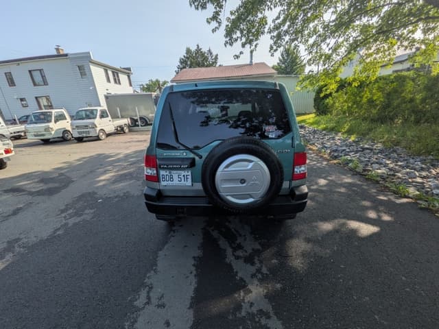 2000 Mitsubishi Pajero JDM car for sale — photo 6 of 17
