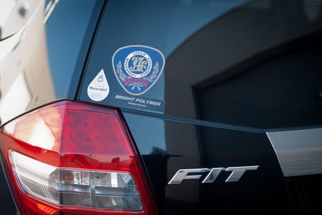 2010 Honda Fit JDM car for sale — photo 13 of 25