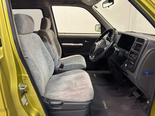2000 Honda Stepwagon JDM car for sale — photo 24 of 25