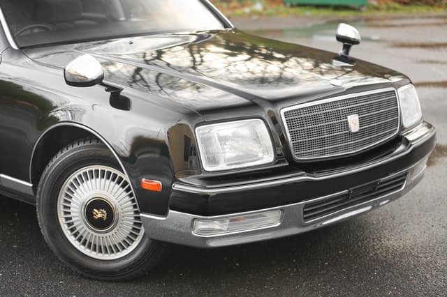 1997 Toyota Century JDM car for sale — photo 14 of 25
