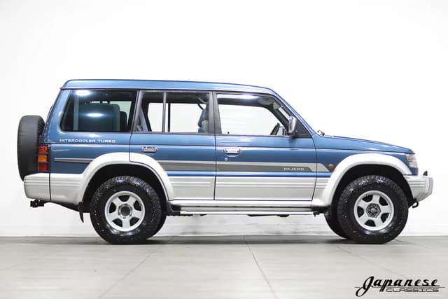 1991 Mitsubishi Pajero JDM car for sale — photo 5 of 25