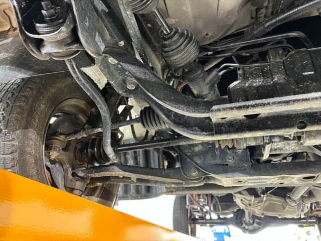 1997 Mitsubishi Minicab JDM car for sale — photo 17 of 23