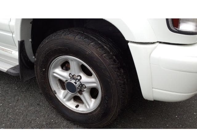 2002 Isuzu Bighorn JDM car for sale — photo 6 of 25
