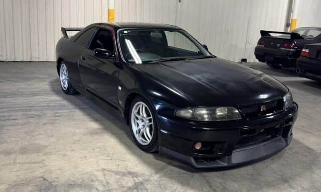 1995 Nissan Skyline JDM car for sale — photo 4 of 25