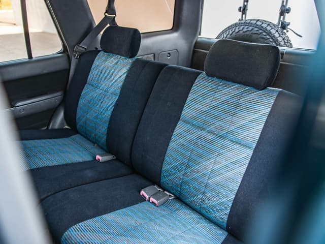 1995 Toyota Hilux Surf JDM car for sale — photo 20 of 24